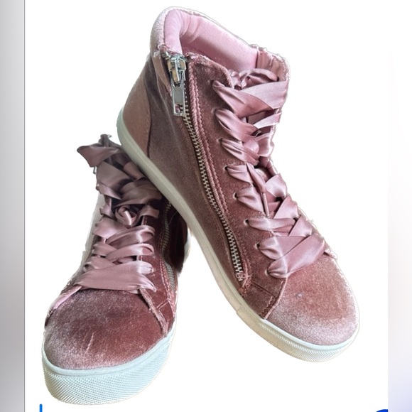 Epicc Brand Fabrics snaekers color pink  style boots like new size 6.5 - Picture 2 of 11